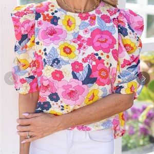 NWT Sugarlips rushed floral blouse